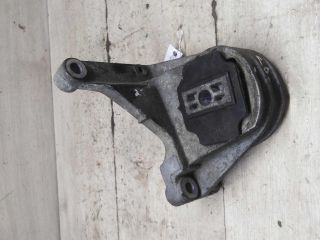 kronstein-dvigatelia-volvo-s80-art-97845