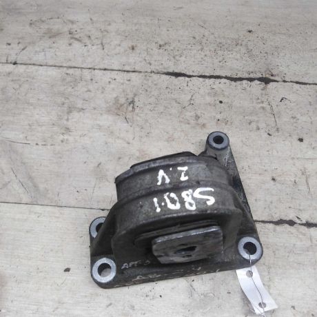 kronstein-dvigatelia-volvo-s80-art-97845-big-1