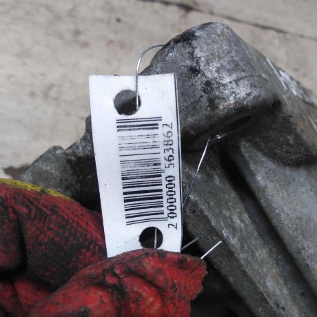 kronstein-dvigatelia-volvo-s80-art-97845-big-3