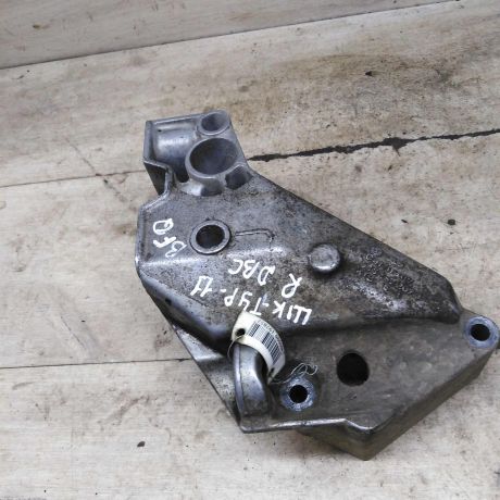 kronstein-dvigatelia-kreplenie-volkswagen-golf-4-skoda-octavia-i-a4-volkswagen-bora-audi-a3-8l-art-99474-big-0