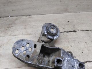 kronstein-krepleniia-dvigatelia-levyi-18t-awt-volkswagen-passat-b5-gp-audi-a6-c5-art-100759