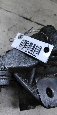 kronstein-krepleniia-dvigatelia-volkswagen-jetta-vi-art-101114-big-4