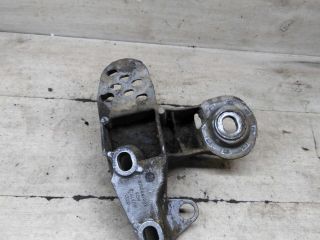 kronstein-dvigatelia-kreplenie-levyi-volkswagen-passat-b5-volkswagen-passat-b5-gp-audi-a6-c5-art-101208