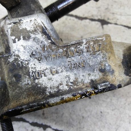 kronstein-maslianogo-filtra-audi-a6-c5-art-101320-big-1