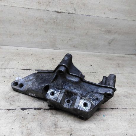 kronstein-krepleniia-dvigatelia-pravyi-volkswagen-golf-4-skoda-octavia-i-a4-volkswagen-bora-audi-a3-8l-art-104385-big-2