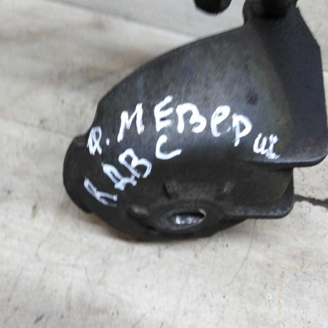 kronstein-dvigatelia-krepleniia-pravyi-ford-maverick-ii-art-105318-big-0