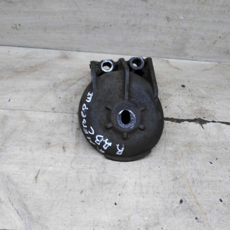 kronstein-dvigatelia-krepleniia-pravyi-ford-maverick-ii-art-105318-big-2