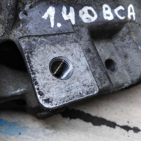 kronstein-krepleniia-dvigatelia-opora-pravyi-volkswagen-golf-4-skoda-octavia-i-a4-volkswagen-bora-audi-a3-8l-art-106686-big-4