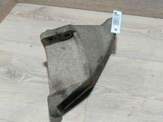 kronstein-dvigatelia-levyi-volkswagen-passat-b5-art-107193