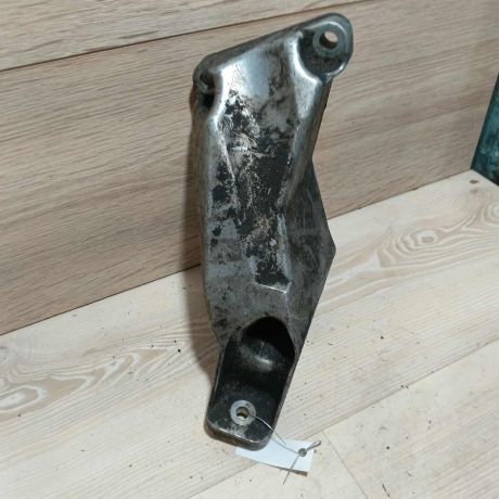 kronstein-dvigatelia-volkswagen-passat-b5-art-107196-big-0