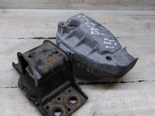 opora-dvigatelia-verxniaia-pravaia-kronstein-renault-megane-ii-art-109195