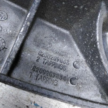 opora-dvigatelia-verxniaia-pravaia-kronstein-renault-megane-ii-art-109195-big-2