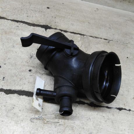 patrubok-vozduxovoda-18-adr-audi-a4-b5-volkswagen-passat-b5-art-109340-big-5