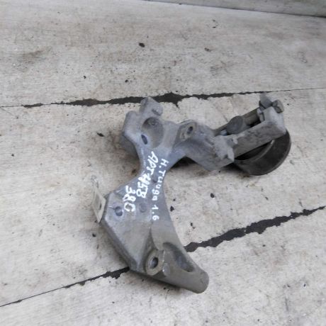 kronstein-dvigatelia-nissan-tiida-i-art-110121-big-1