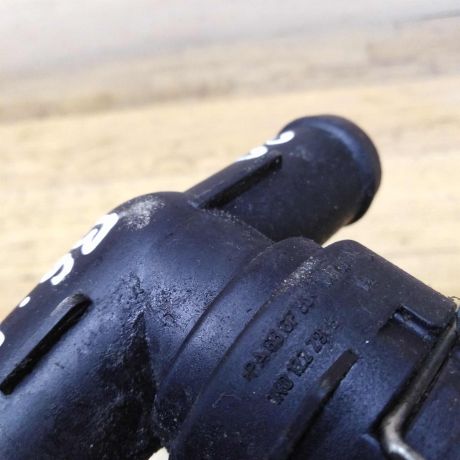 flanec-volkswagen-passat-b6-20-art-20982-big-1