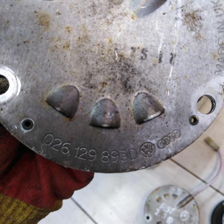 sistema-podogreva-topliva-podogrevatel-v-kollektor-audi-80-b3-026129893d-volkswagen-passat-b3-volkswagen-passat-b4-volkswagen-golf-3-audi-100-c4-art-51222-big-3