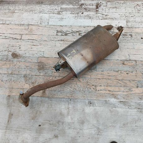 glusitel-toyota-corolla-e120-sedan-art-106683-big-0