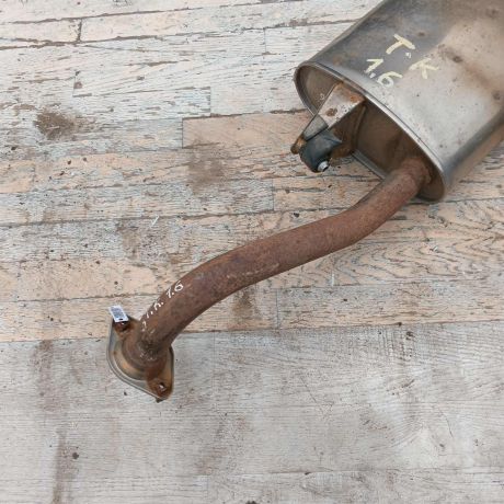 glusitel-toyota-corolla-e120-sedan-art-106683-big-3