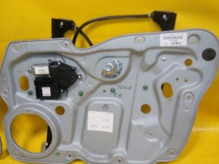 perednii-pravyi-elektriceskii-steklopodieemnik-stekla-volkswagen-touran-2005-g-1t1837730ag-1t1837730ag-art-5291
