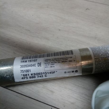 poduska-bezopasnosti-audi-v-potolok-pravaia-a6s6-art-11359-big-2