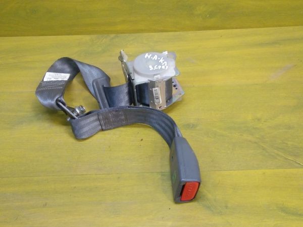 zadnii-srednii-remen-bezopasnosti-nissan-almera-classic-2006g-art-12007-big-0