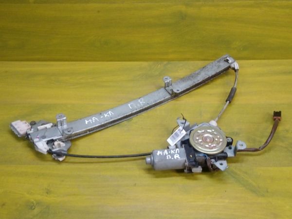 steklopodieemnik-elektriceskii-nissan-almera-classic-2006g-art-12008-big-1
