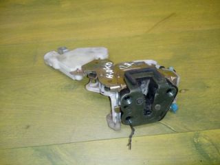 zamok-dveri-perednii-pravyi-nissan-almera-classic-2006-g-art-12063