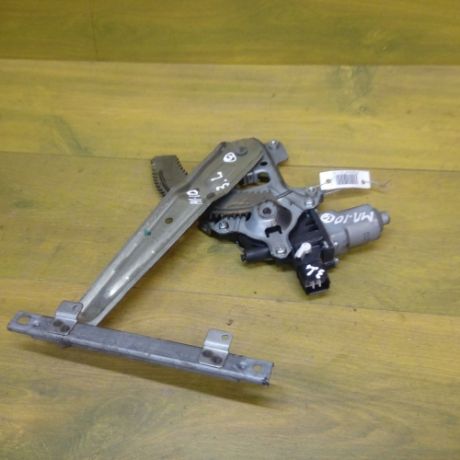 steklopodieemnik-elektriceskii-mitsubishi-steklopodieemnik-zadnii-levyi-lancer-10-art-12137-big-0