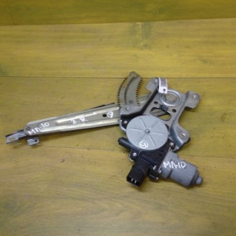 steklopodieemnik-elektriceskii-mitsubishi-steklopodieemnik-zadnii-pravyi-lancer-10-art-12140-big-0