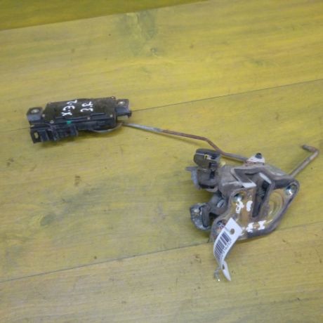 zamok-dveri-zadnii-pravyi-hyunday-elantra-99-god-sedan-art-12434-big-0