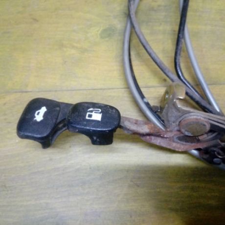 tros-otkryvaniia-bagaznika-hyunday-elantra-99-g-art-12447-big-1