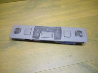 plafon-salonnyi-audi-fonar-osveshheniia-salona-a6s5-olroud-02g-art-12505