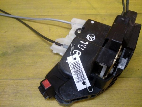 zamok-dveri-hyunday-perednei-levoi-elantra-3-art-12571-big-3