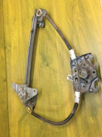 steklopodieemnik-mexaniceskii-peugeot-steklopodieemnik-zadnii-pravyi-307-mexaniceskii-dorestailing-art-12595-big-0