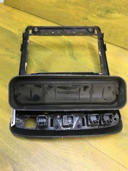 konsol-peugeot-centralnaia-konsol-ramka-torpedy-307-2003-god-art-12604-big-2