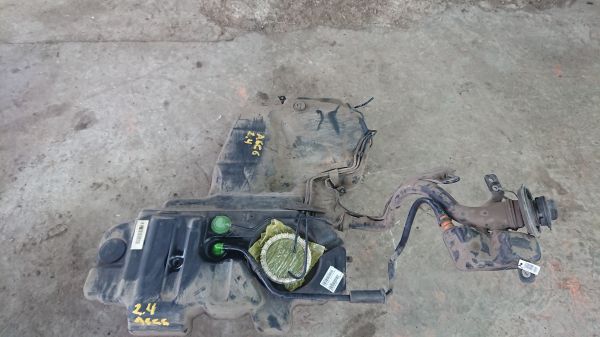 bak-toplivnyi-audi-a6-c6-art-12836-big-2