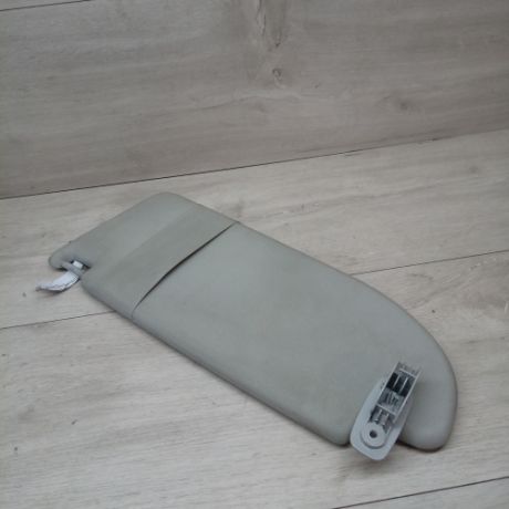 kozyrek-solncezashhitnyi-vnutri-seat-cordoba-art-13001-big-1