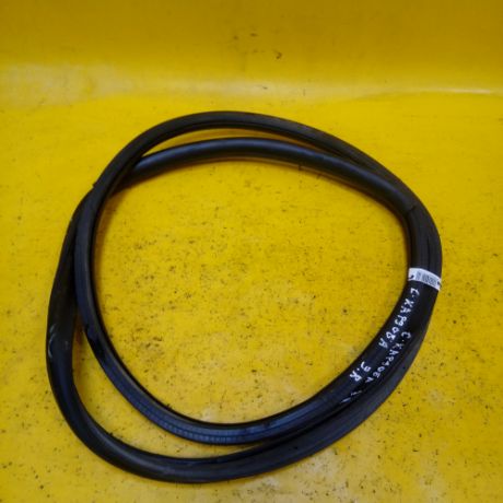 uplotnitel-dveri-seat-cordoba-art-13043-big-0