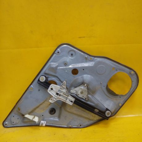 steklopodieemnik-elektriceskii-seat-cordoba-zadnii-pravyi-art-13050-big-1