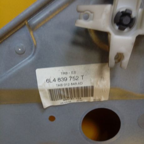 steklopodieemnik-elektriceskii-seat-cordoba-zadnii-pravyi-art-13050-big-2