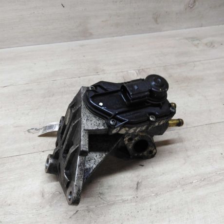 klapan-recirkuliacii-vyxlopnyx-gazov-skoda-octavia-a5-20i-fsi-blr-art-75368-big-1