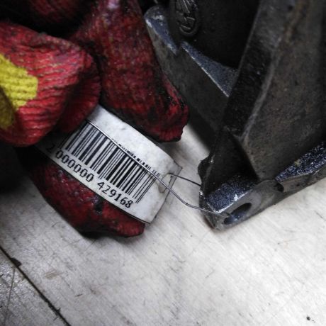 klapan-recirkuliacii-vyxlopnyx-gazov-skoda-octavia-a5-20i-fsi-blr-art-75368-big-5