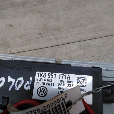 vag-datcik-signalizacii-ultrazvukovoi-volkswagen-polo-sedan-2011-art-17387-big-4