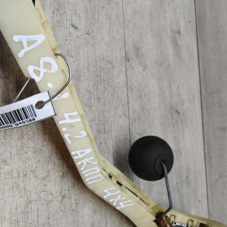 datcik-urovnia-topliva-audi-a8-d2-art-18813-big-3