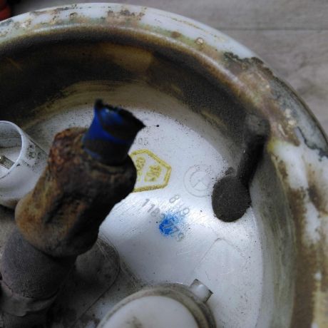 datcik-urovnia-topliva-bmw-e46-art-19817-big-4