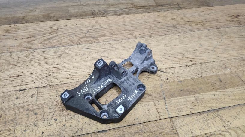 kronstein-generatora-kondicionera-volkswagen-passat-b6-art-20766-big-0