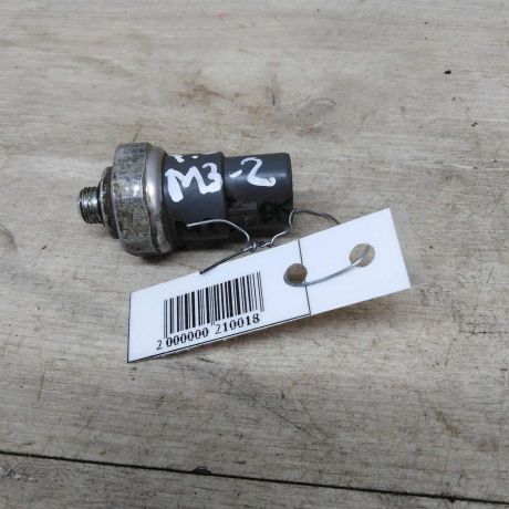 datcik-davleniia-sistemy-kompressora-kondicionera-mazda-3-bk-art-31439-big-0