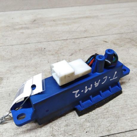 datcik-upravleniia-airbag-poduskami-bezopasnosti-toyota-camry-v40-art-31469-big-1