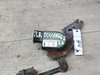 datcik-doroznogo-prosveta-perednii-pravyi-volkswagen-touareg-rest-art-33012