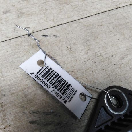 datcik-uskoreniia-audi-a4-b6-8e-25-tdi-art-33867-big-1